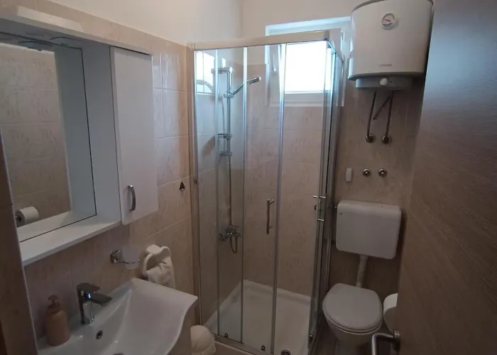 Affittacamere Sobe Lea 3*